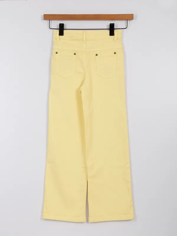 Leo n Babes yellow solid jeans