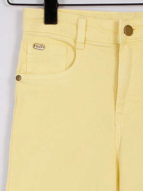 Leo n Babes yellow solid jeans