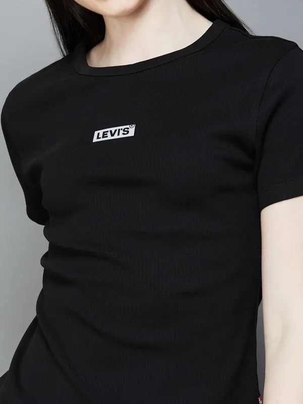 LEVIS black cotton t-shirt with brand name