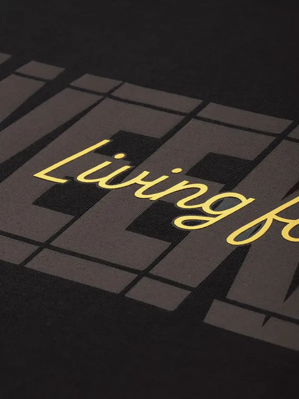 Levis black cotton t shirt with round neck