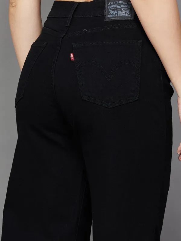 LEVIS black solid straight fit jeans
