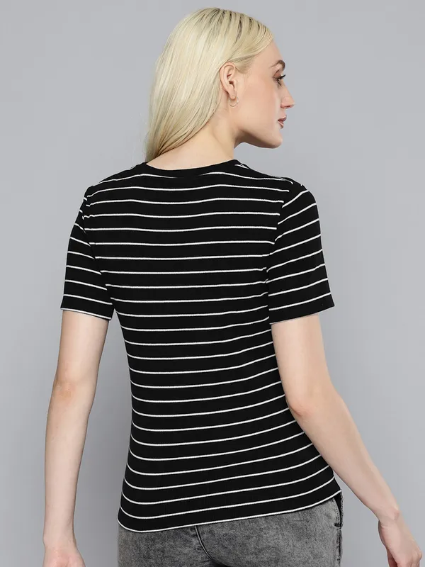 LEVIS black stripe cotton t-shirt