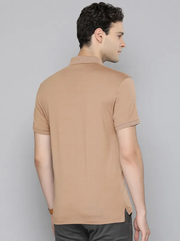 LEVIS brown slim fit cotton t-shirt for men