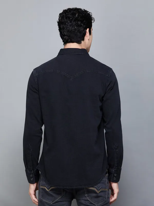 LEVIS charcoal black denim jacket style shirt