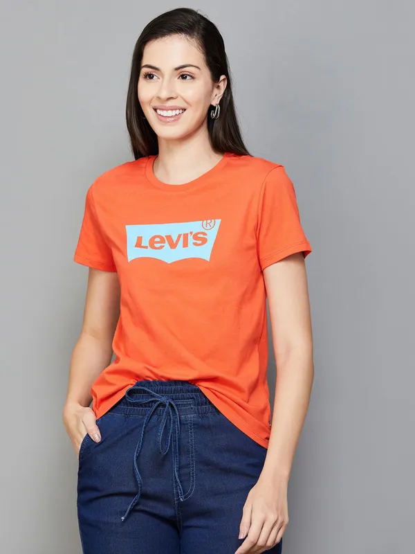 Levis Buy Men s Shirts T shirt Jeans Trouser online United
