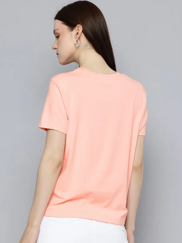 LEVIS cotton peach round neck t-shirt for women