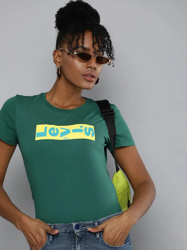 Levis dark green cotton t shirt