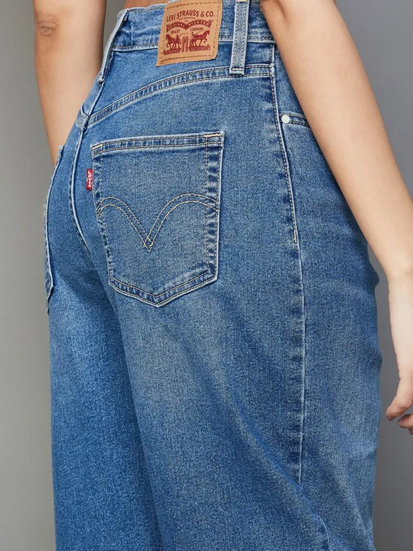 LEVIS light blue casual washed jeans