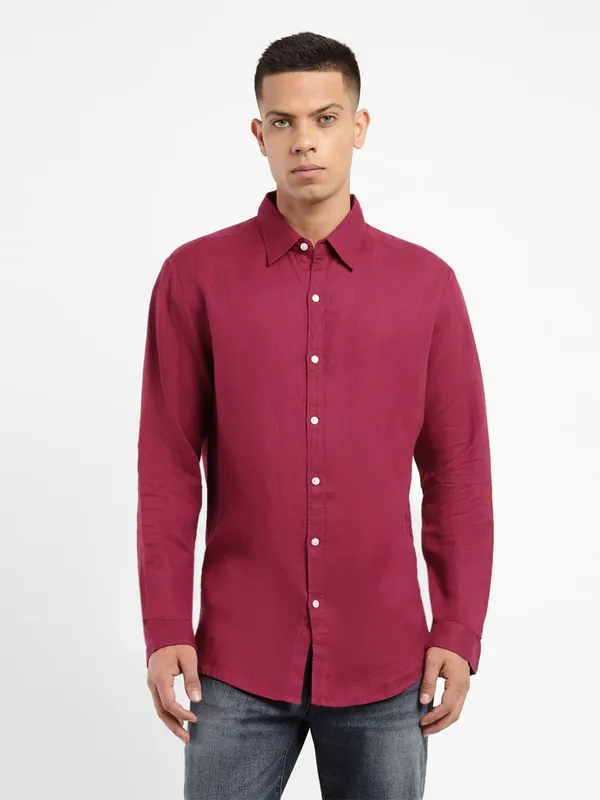 Levis linen maroon plain shirt