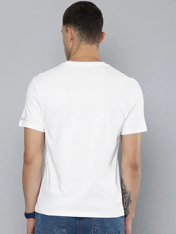 Levis printed cotton white t shirt