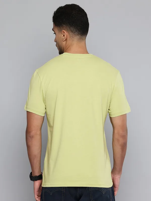 LEVIS printed green cotton slim fit mens t-shirt