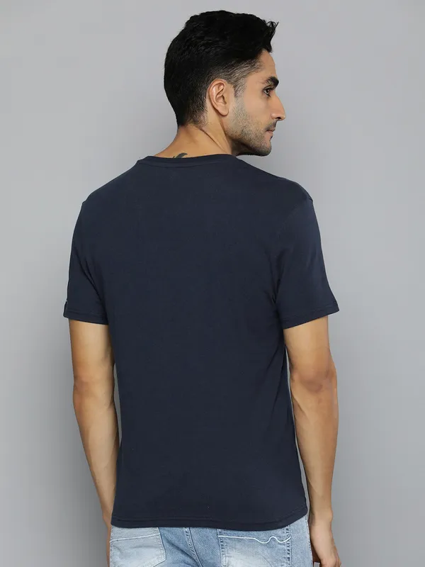 Levis printed navy cotton t shirt for casual