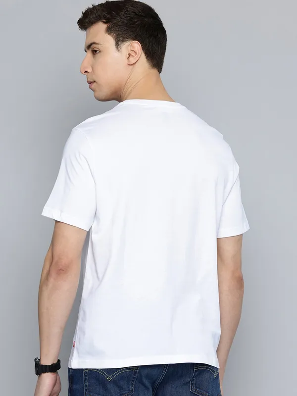 LEVIS printed white cotton slim fit mens casual t-shirt