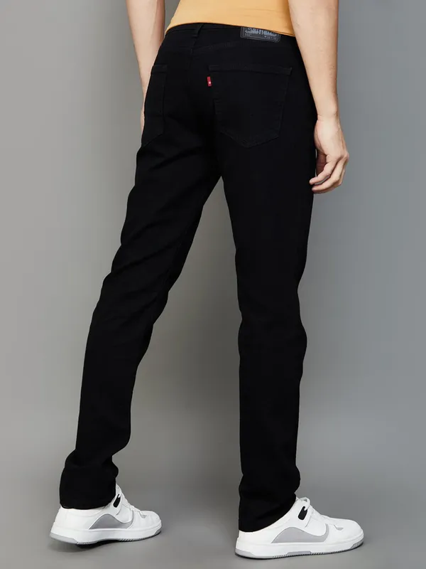 LEVIS solid dark black slim fit denim