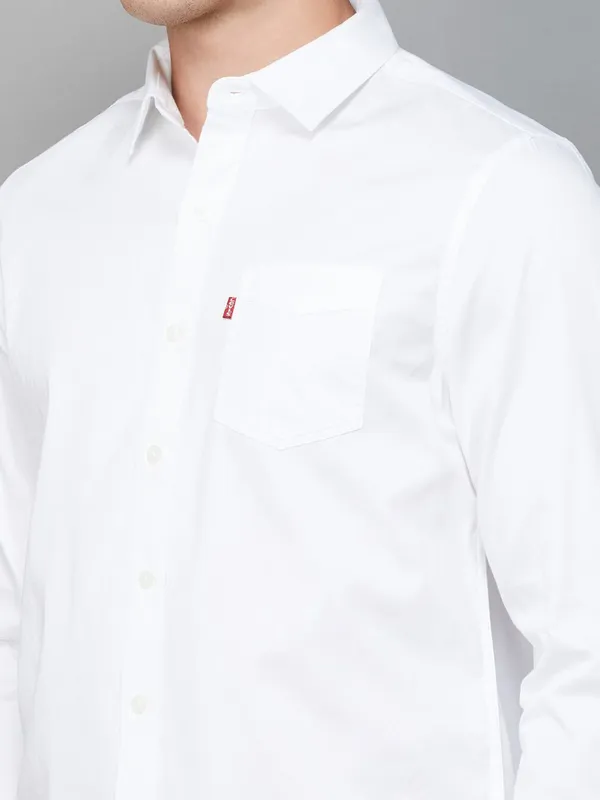 LEVIS solid white slim fit cotton shirt for men