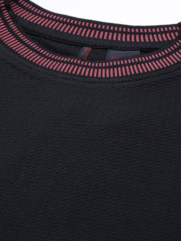 LEVIS textured black knitted mens t-shirt