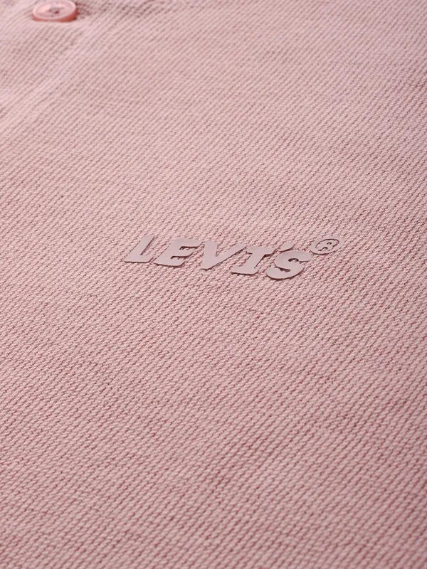LEVIS textured light peach cotton t-shirt for men
