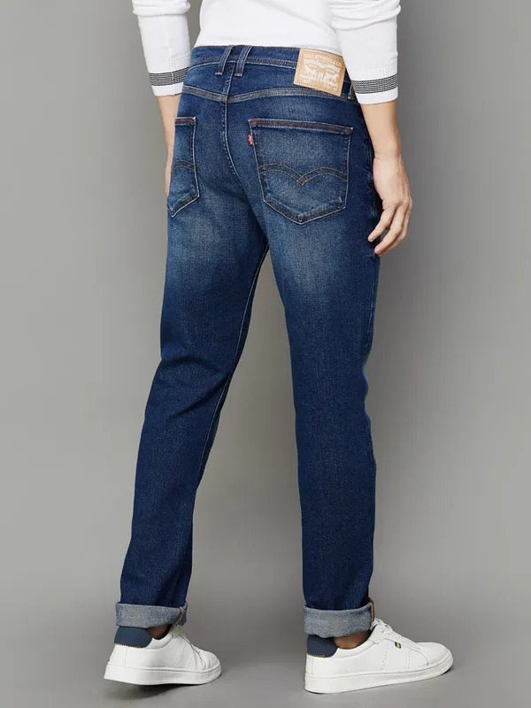 LEVIS washed blue denim jeans