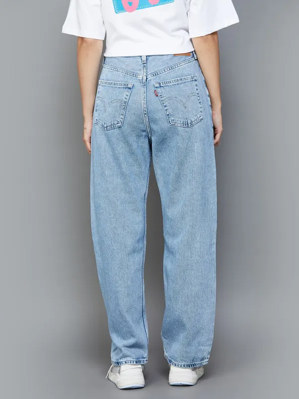 LEVIS washed blue denim jeans for women