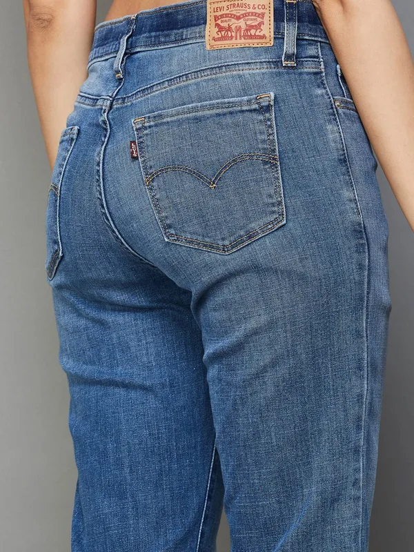 LEVIS washed light blue jeans