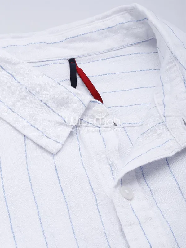 LEVIS white and blue stripe shirt