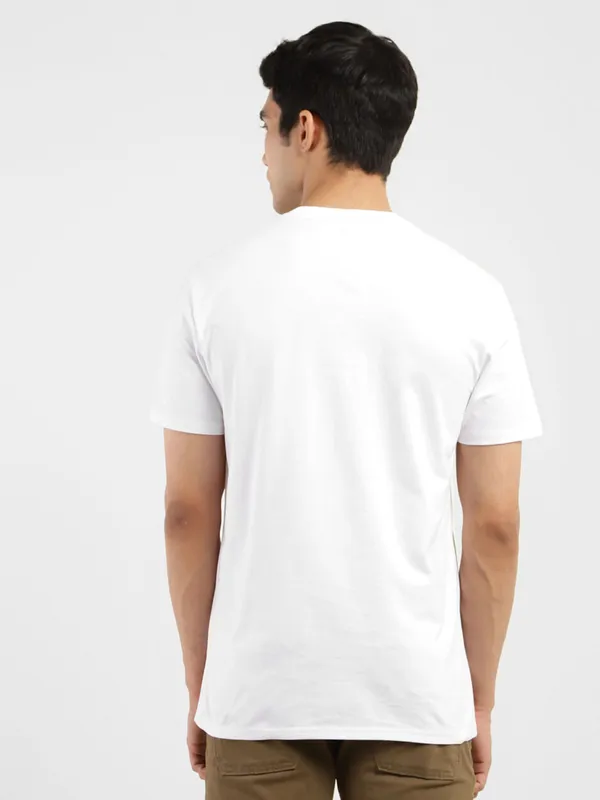 Levis white printed t shirt in slim fit