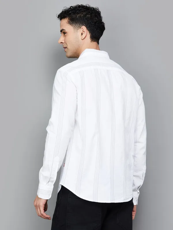 LEVIS white striped casual slim fit shirt