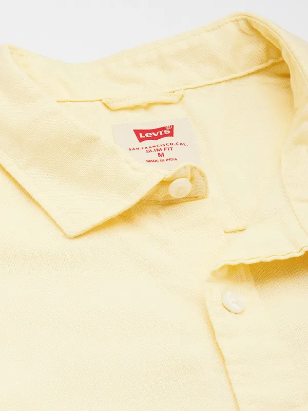 LEVIS yellow plain casual slim fit shirt