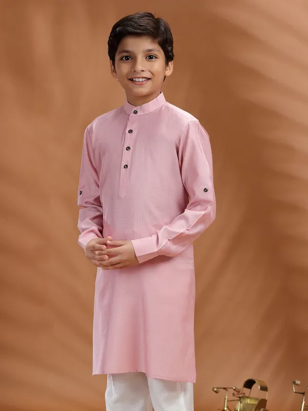 Light pink cotton kurta for festive dressing