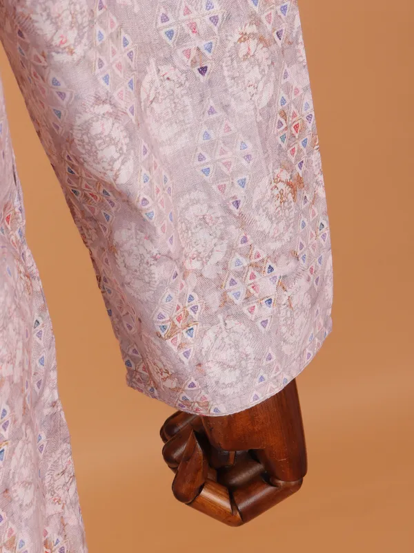 Light pink cotton kurta suit with print
