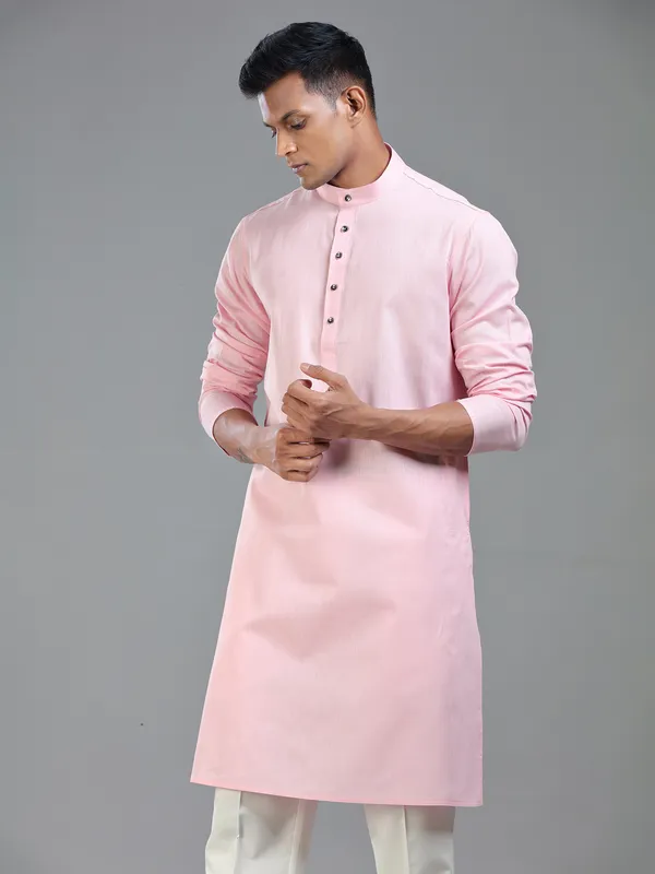 Light pink ethnic style kurta suit for festive