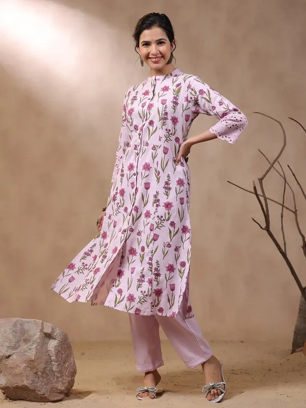 Light pink floral printed cotton kurti