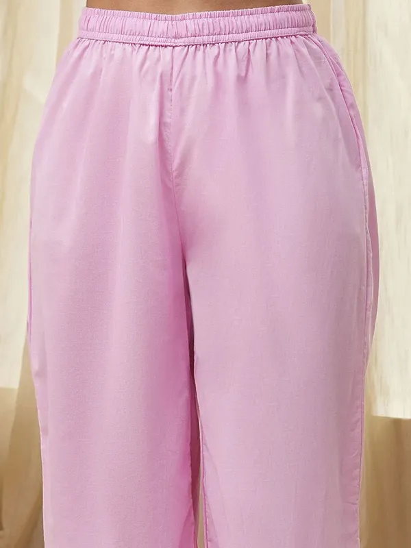 Light pink georgette kurti set with dupatta