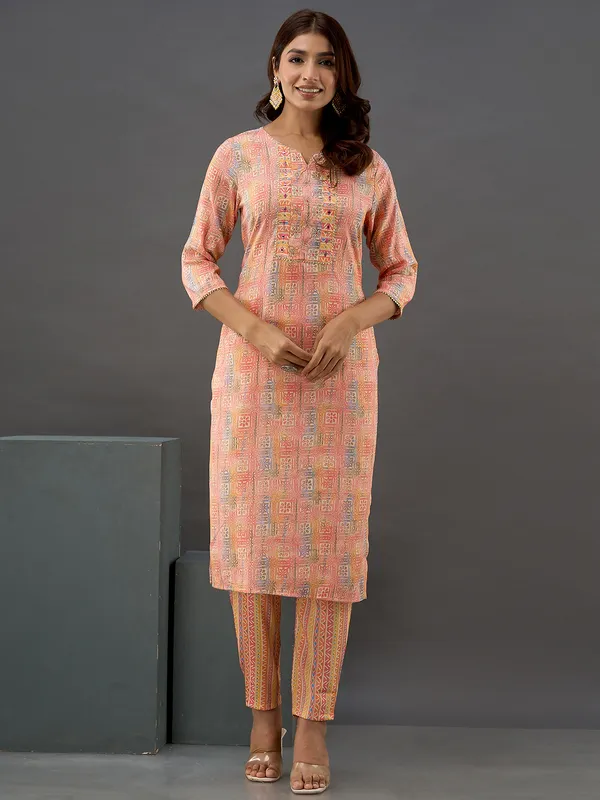 Light pink kurti set with dupatta in printed