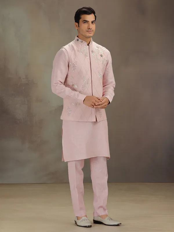Light pink linen men waistcoat set for wedding celebration