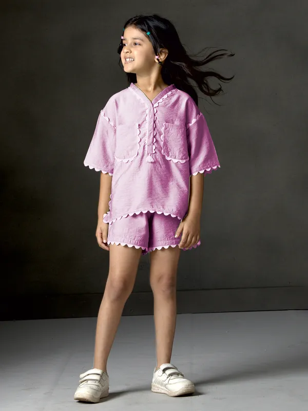 Light purple cotton silk V neck co-ord set for girls