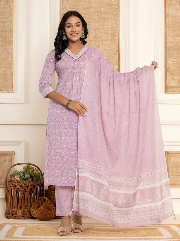 Light purple kurti set with dupatta