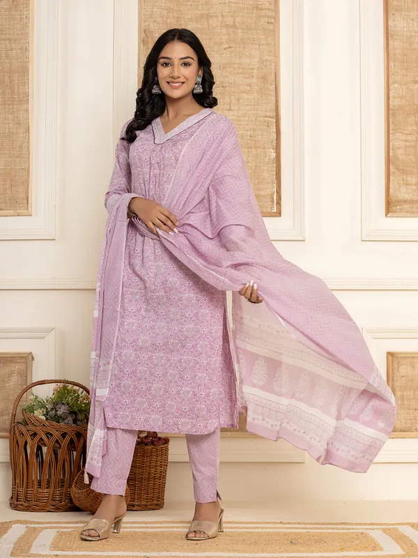 Light purple kurti set with dupatta