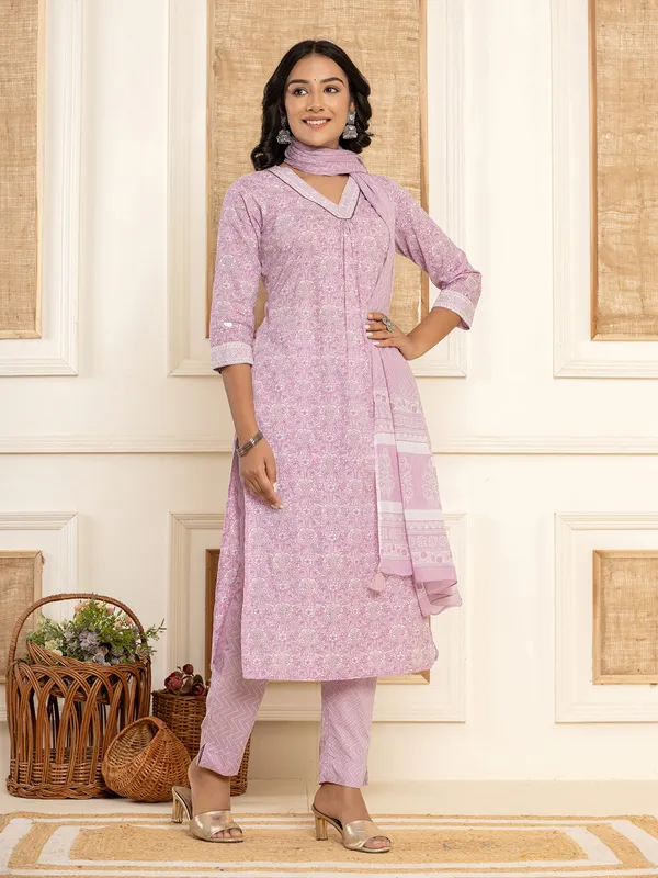 Light purple kurti set with dupatta