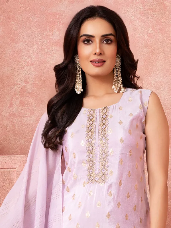 Light purple silk salwar suit in straight cut