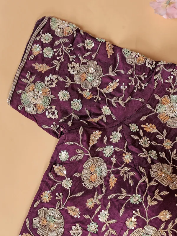 Light violet saree with ready made blouse