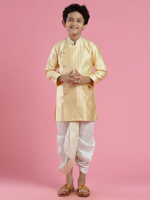 Light yellow festive look kurta suit in silk