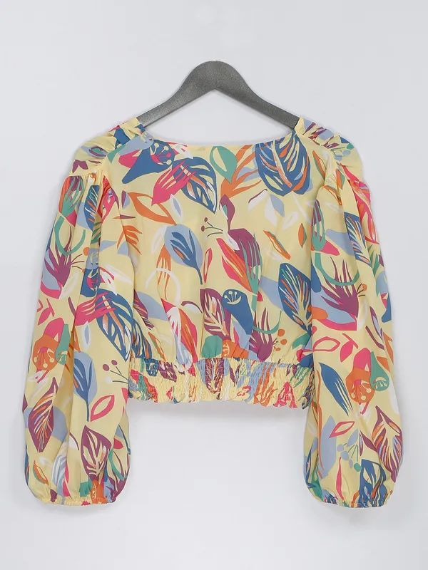 Light yellow printed crop top