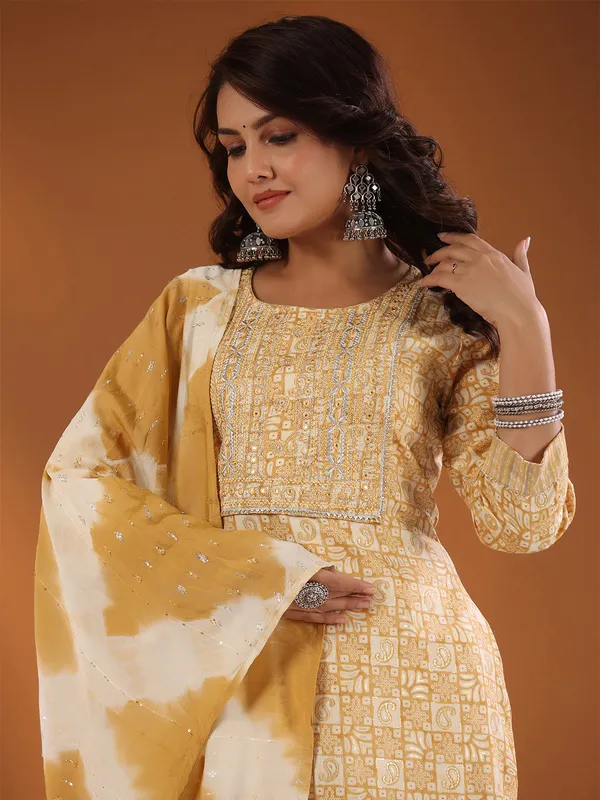 Light yellow printed kurti set in cotton