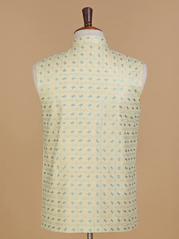 Light yellow silk waistcoat with embroidery