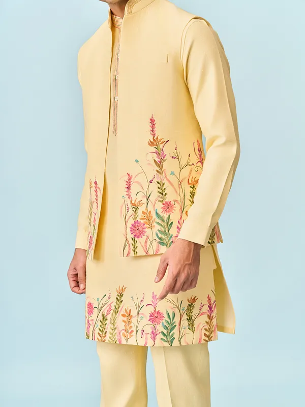 Light yellow zari printed mens waistcoat set