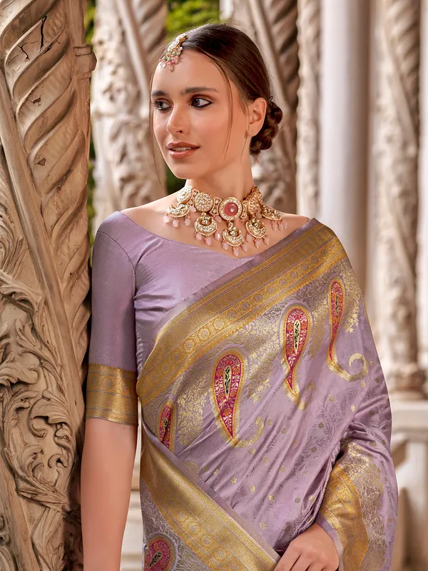 Lilac Purple silk saree with zari weaving