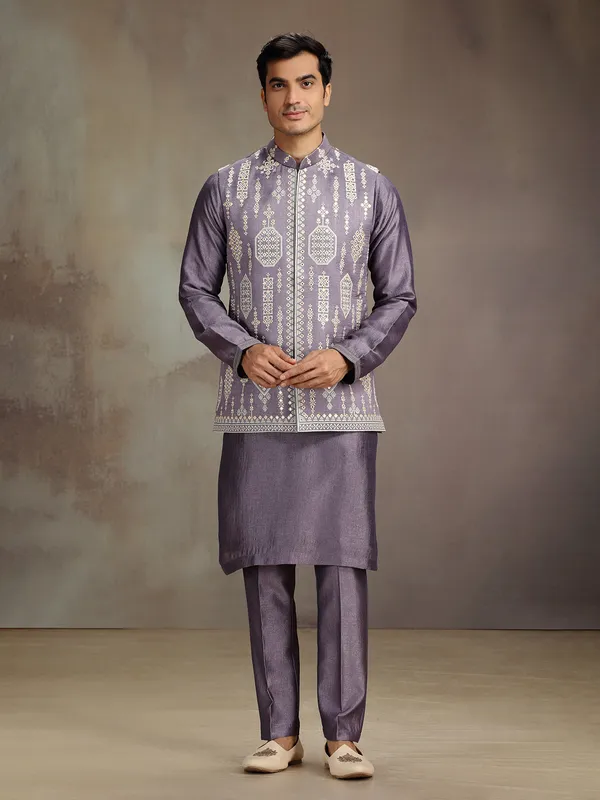 Lilac purple silk waistcoat set with embroidery for men