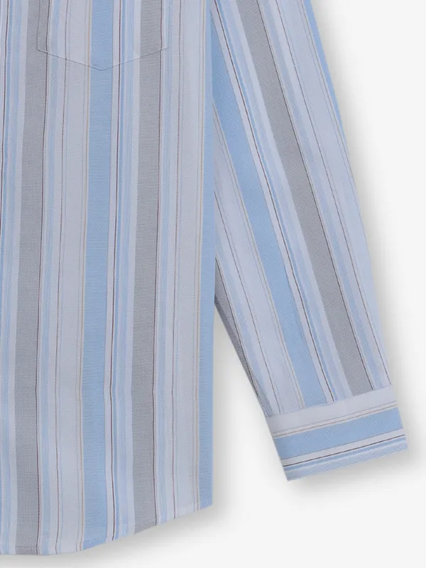 LOUIS PHILIPPE Stripped blue cutaway shirt for men