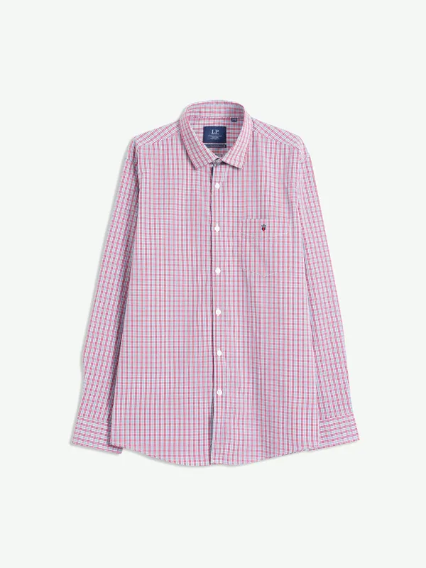 LP cotton red slim fit checks shirt